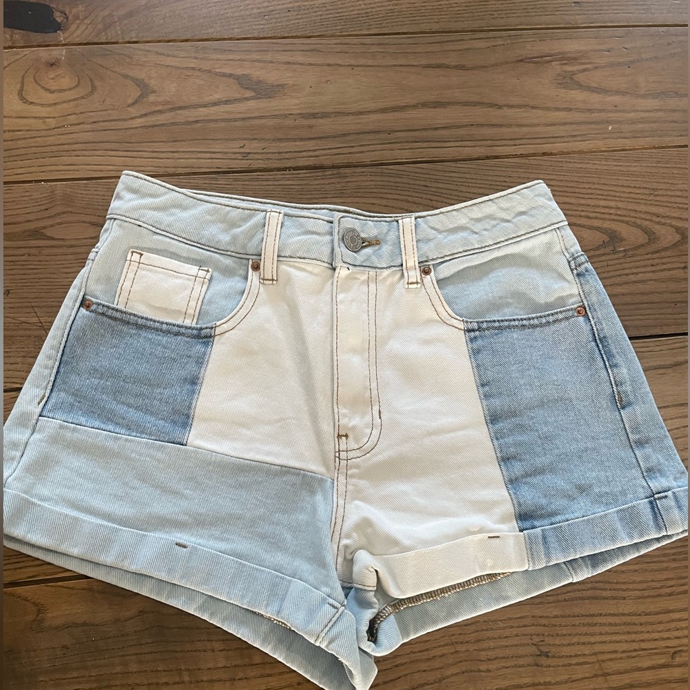 PacSun Patchwork Denim Mom Shorts 26